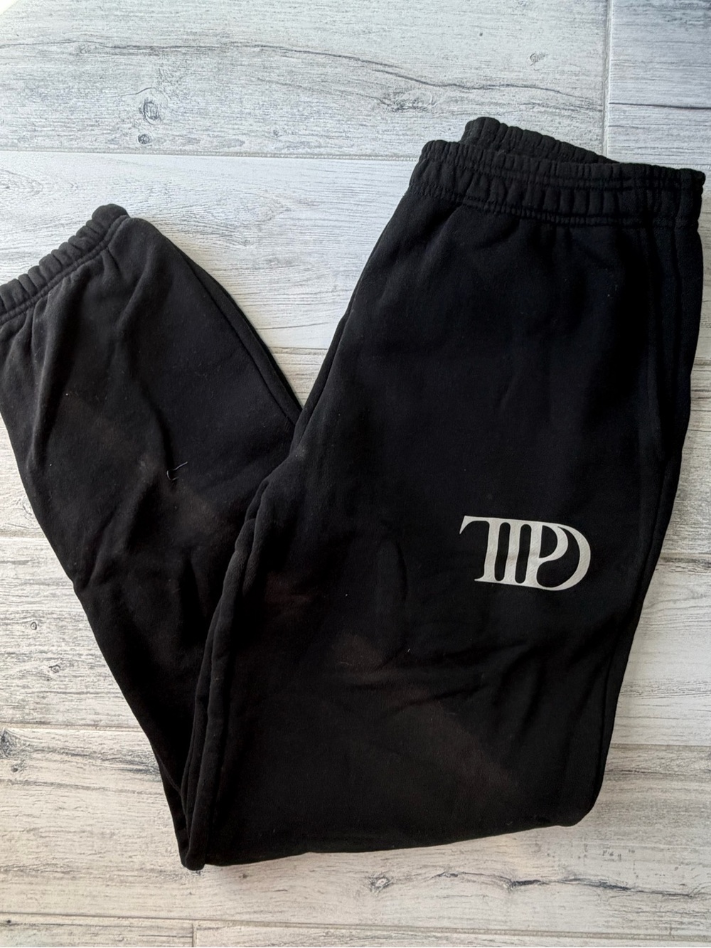 Women’s Taylor Swift Tortured Poets Down Bad Sweatpants